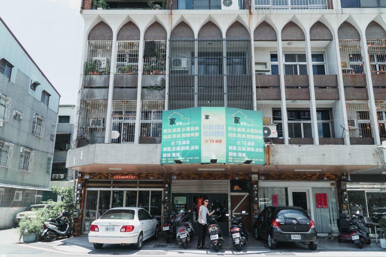 ホテル Lai Jia 台南 エクステリア 写真